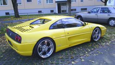 Ferrari F355 MCAR 